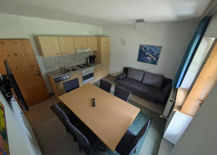 St. Leonhard Апартаменты