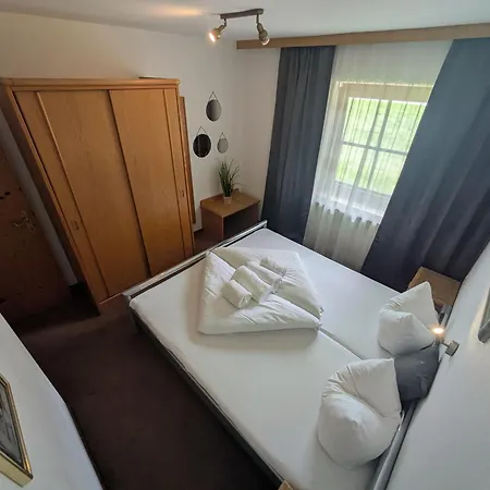 St. Leonhard Apartman